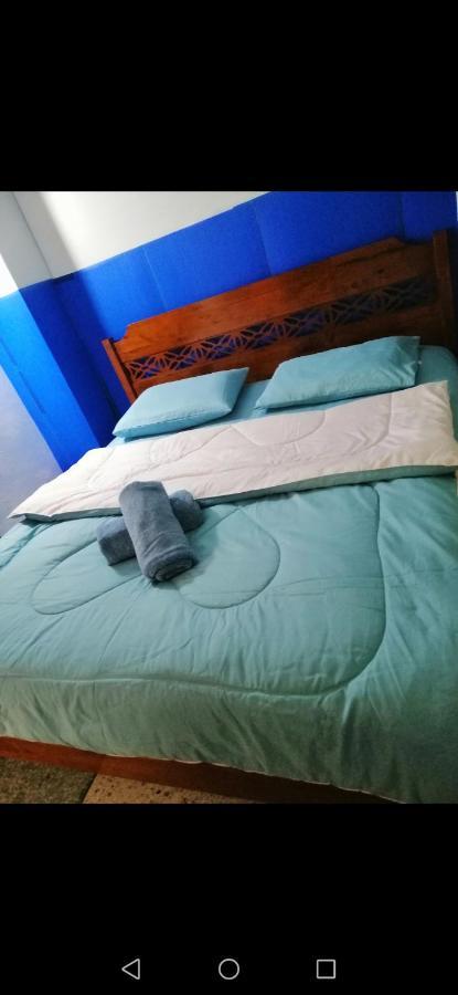 Banphe​ Hostel Esterno foto