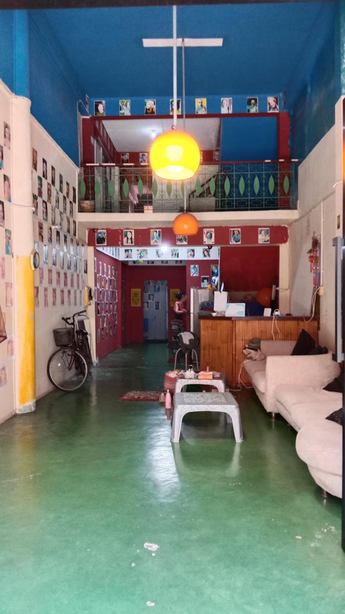 Banphe​ Hostel Esterno foto